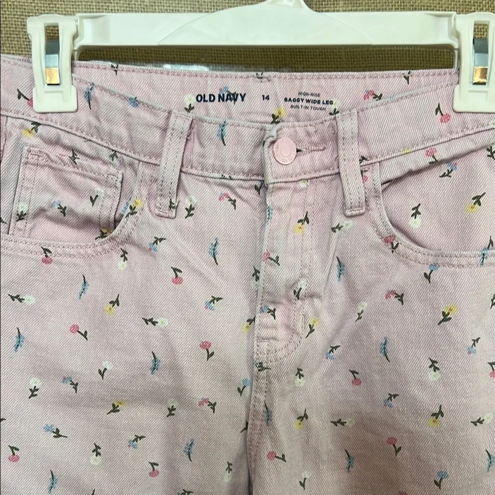 Old Navy Pink High Rise Baggy Wide Leg Pink Floral Pattern Jeans